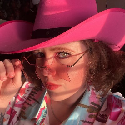 Mandy 💐🫂❤️'s profile picture