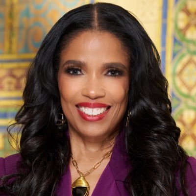 ArevaMartin's profile picture