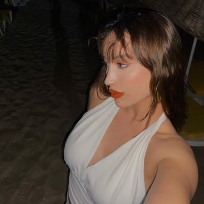 esen's profile picture