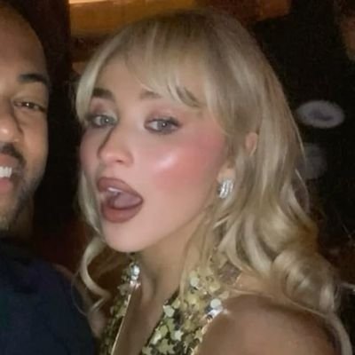 louise au's's profile picture