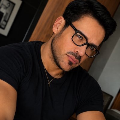 hugomejuto's profile picture