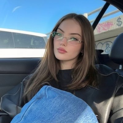 Madu • The Green Card Lady's profile picture