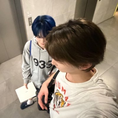 e y a | merch ban's profile picture