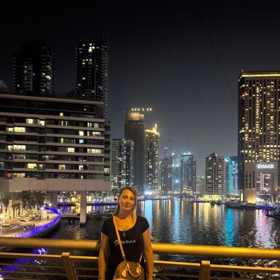 𝗔𝗬𝗕𝗘𝗡İ𝗭🇹🇷's profile picture