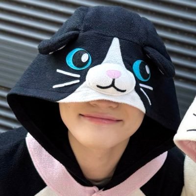 Always baby~ 🐶🐬's profile picture