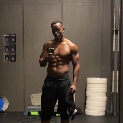 D's profile picture