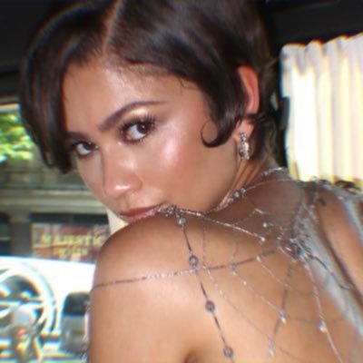 .𖥔 ݁'s profile picture