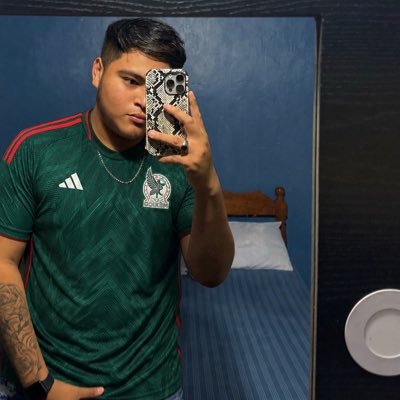 Adrian Gomez's profile picture