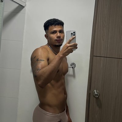 julian_pard1's profile picture