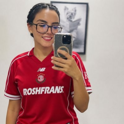La Oxímoron 🐢🫖's profile picture