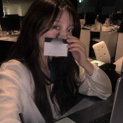 FullofRegretss's profile picture