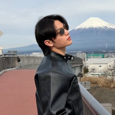twenty seven's profile picture