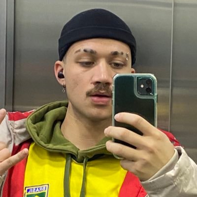 riiiiiiive's profile picture