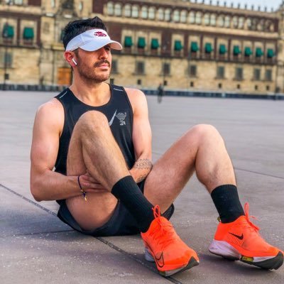 Ꙇʋᥲ́ᥒ ᕈᥱɾᥲꙆtᥲ 🎾's profile picture