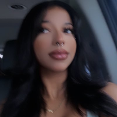 ᥫ᭡'s profile picture