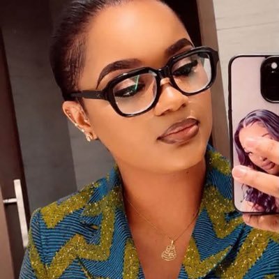 Prisca Efomi's profile picture