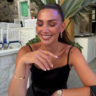 def's profile picture