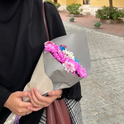 zehra ོ's profile picture