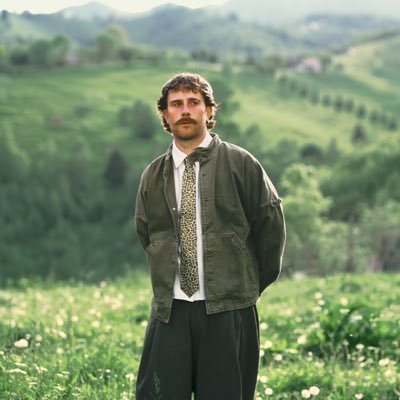 sam tompkins 🥪🎈's profile picture