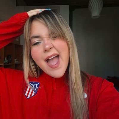 ᴄᴀɴᴅᴇ 🧨's profile picture