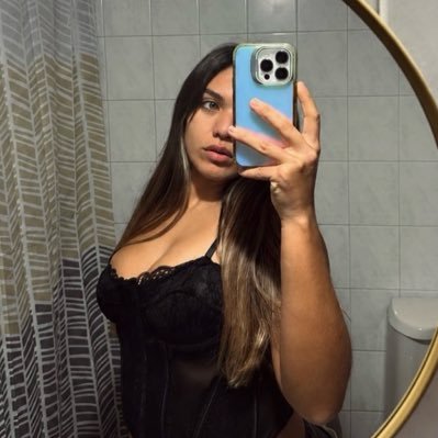 CHpeluu's profile picture