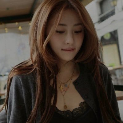 ཐི ཋྀ's profile picture