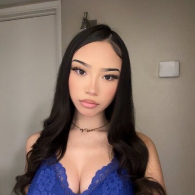 ella's profile picture