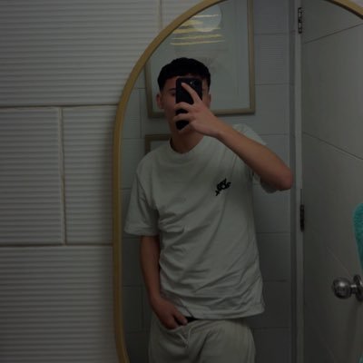 ignvciiiO_'s profile picture