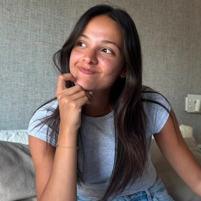 lia โ๏ธ's profile picture