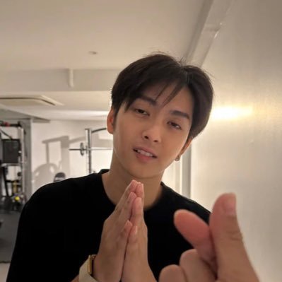 rmz's profile picture
