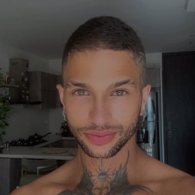 juan sebastián🫰🏽's profile picture