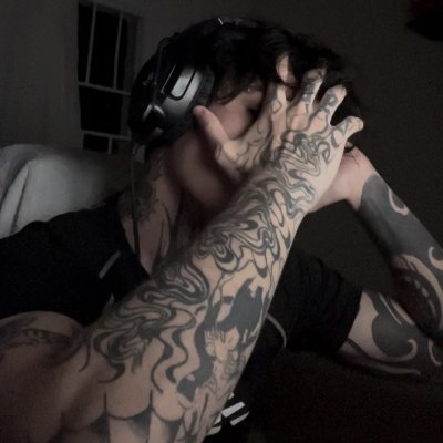 ݁ᛪ༙ Eryx ♱'s profile picture