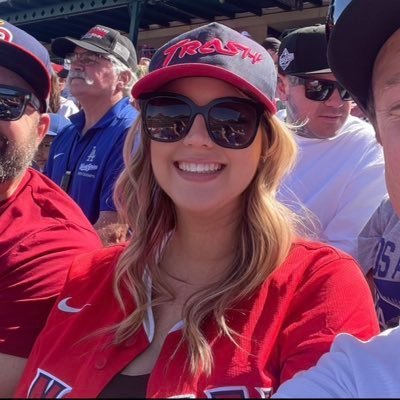 katie rose's profile picture