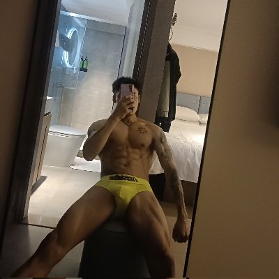 ChikaMuthu6607's profile picture