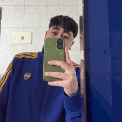 agustín's profile picture