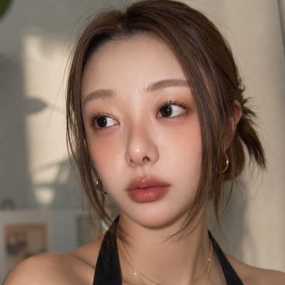 𝑺𝒘𝒂𝒏🐰🤍's profile picture