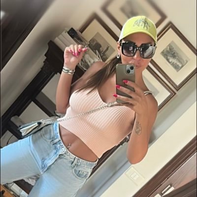 nancy's profile picture