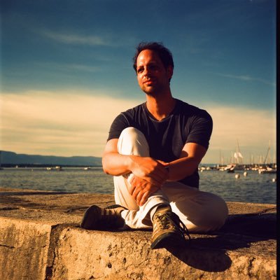 la_riviere's profile picture