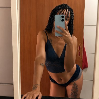 alicemoreirx's profile picture
