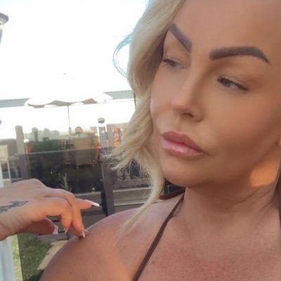 mercede72928186's profile picture