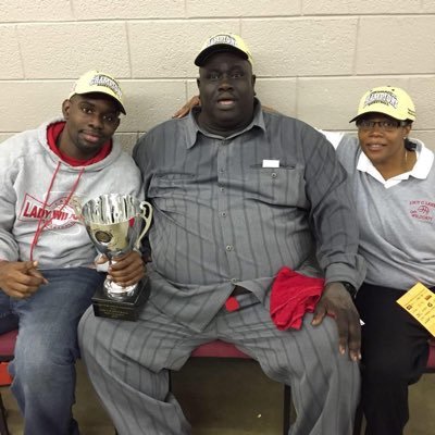 deebucket32's profile picture