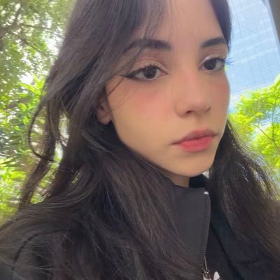 lissavlr's profile picture