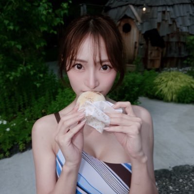 石原ひとみ's profile picture
