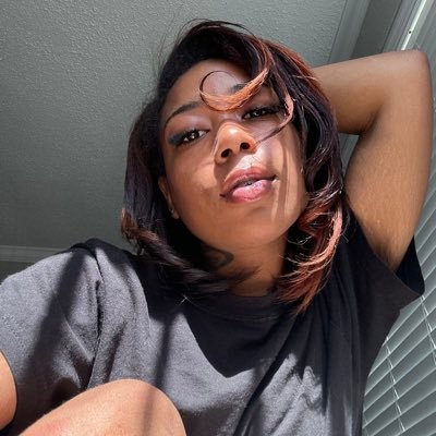 ๐ป๐๐๐๐๐๐๐๐๐๐๐๐๐๐ ๊จ's profile picture
