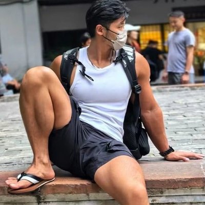 DuTraiTre111's profile picture