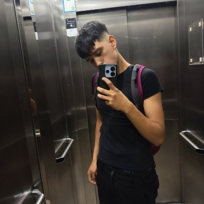 ninfomano_001's profile picture
