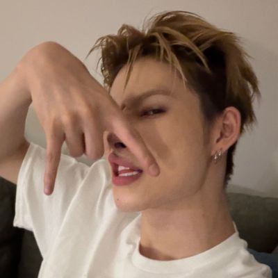 mel ★ mei's gfie || ℬloody paradise !'s profile picture