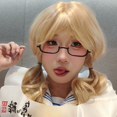 2236232374x's profile picture
