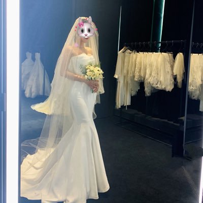 CoKissinggg's profile picture