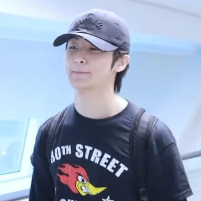 𝘱𝘢𝘱e⃝︎'s profile picture